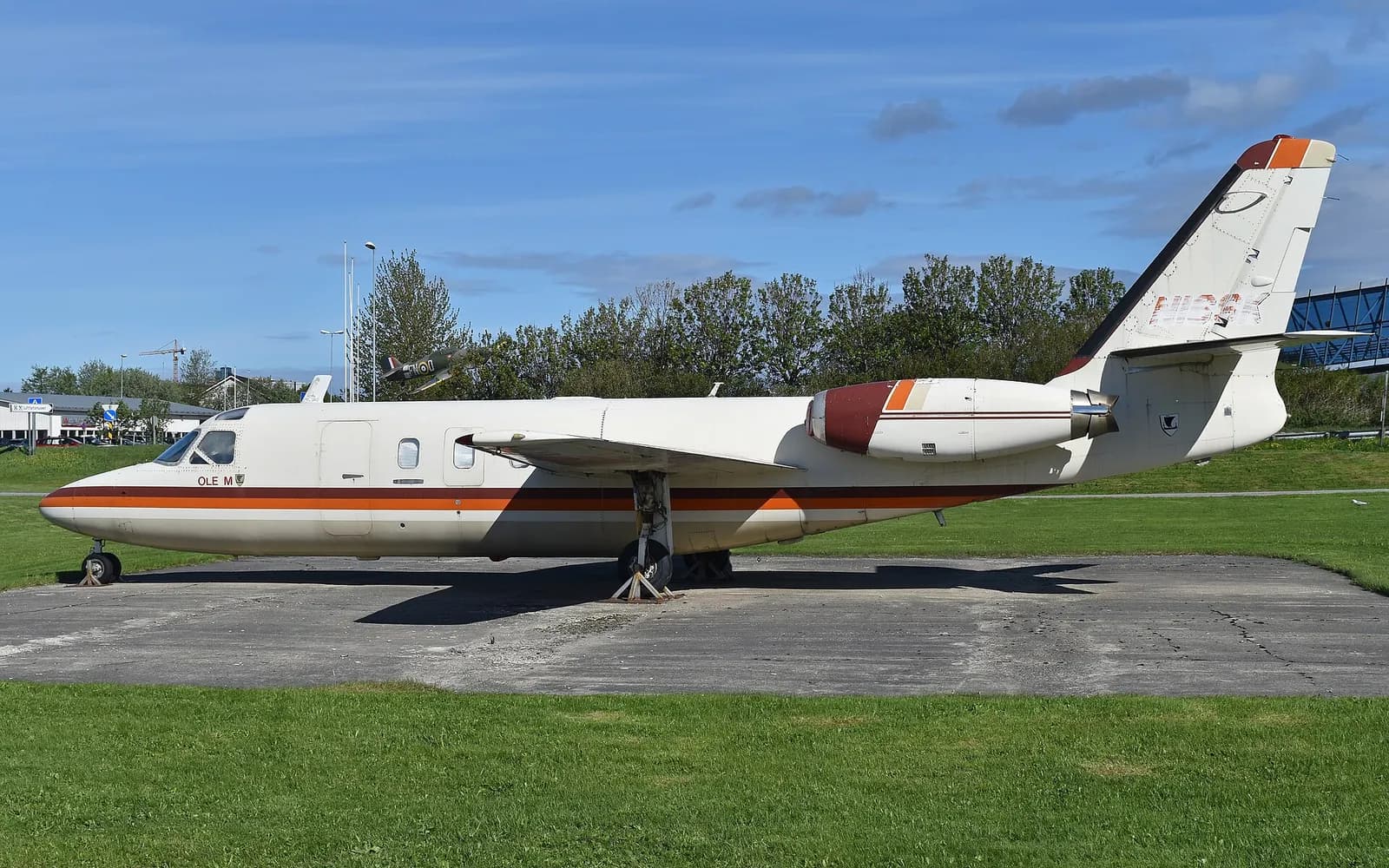 IAI 1121 Jet Commander, exterior