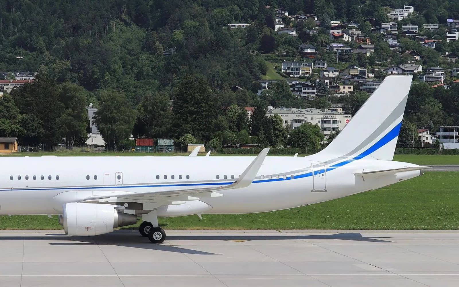 Airbus ACJ320, exterior