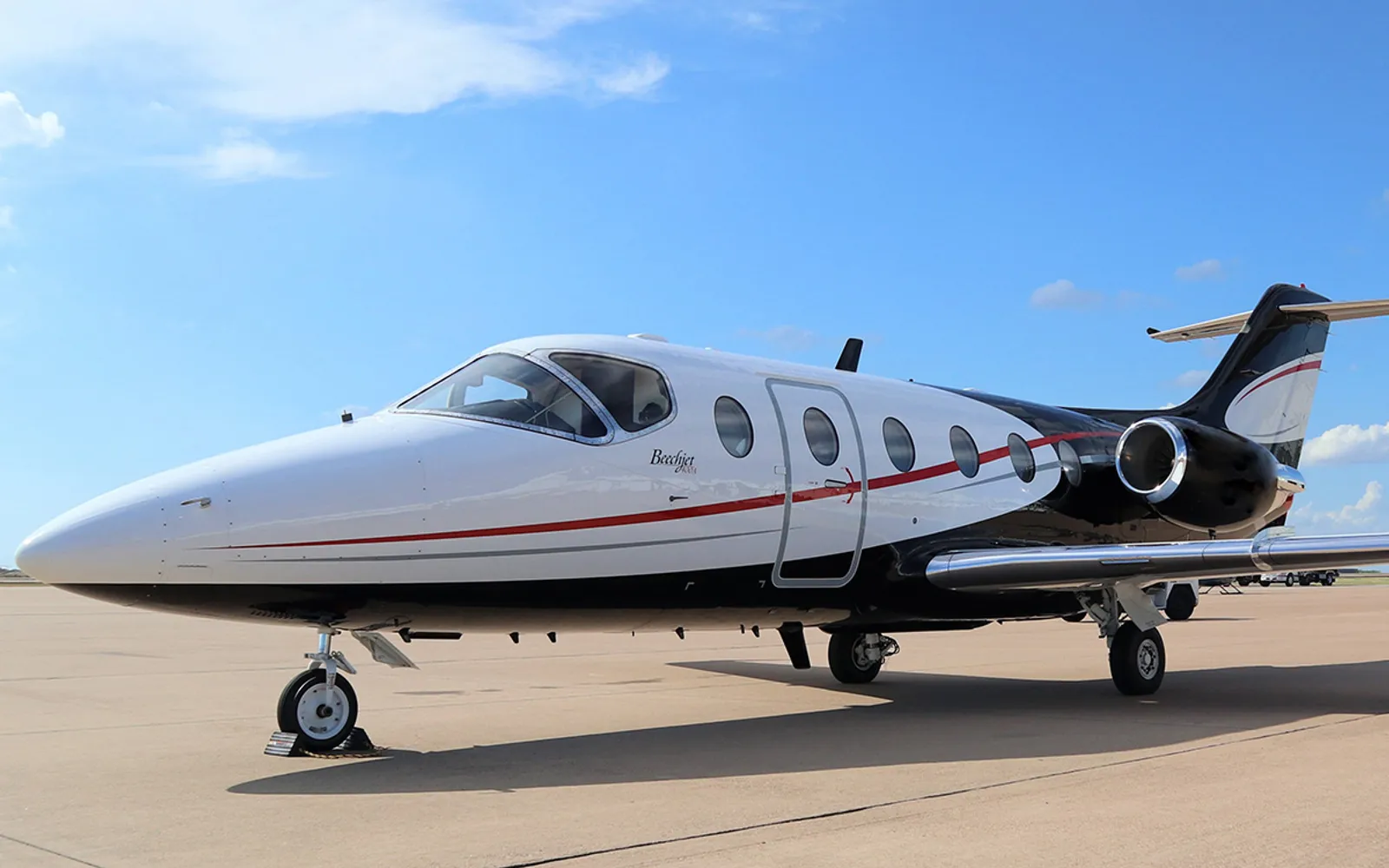 Beechcraft Beechjet 400A, exterior