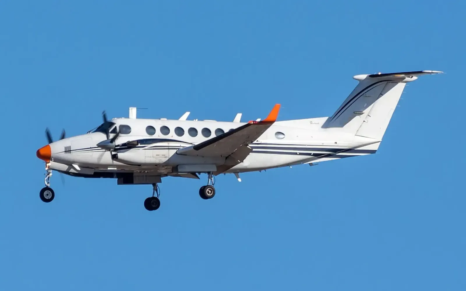 Beechcraft King Air 350, exterior