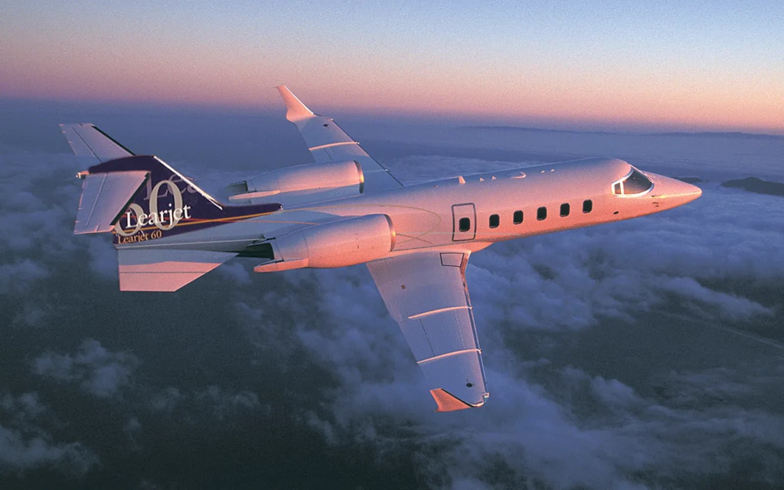 Bombardier Learjet 60, exterior