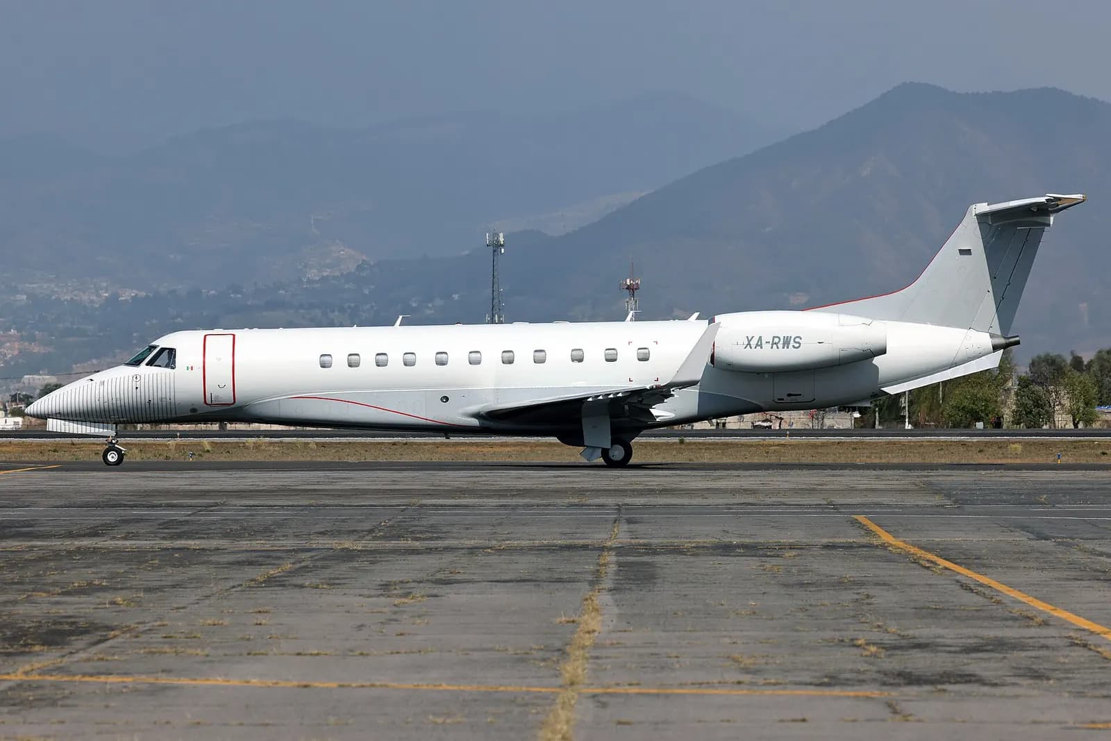 Embraer Legacy 600, exterior