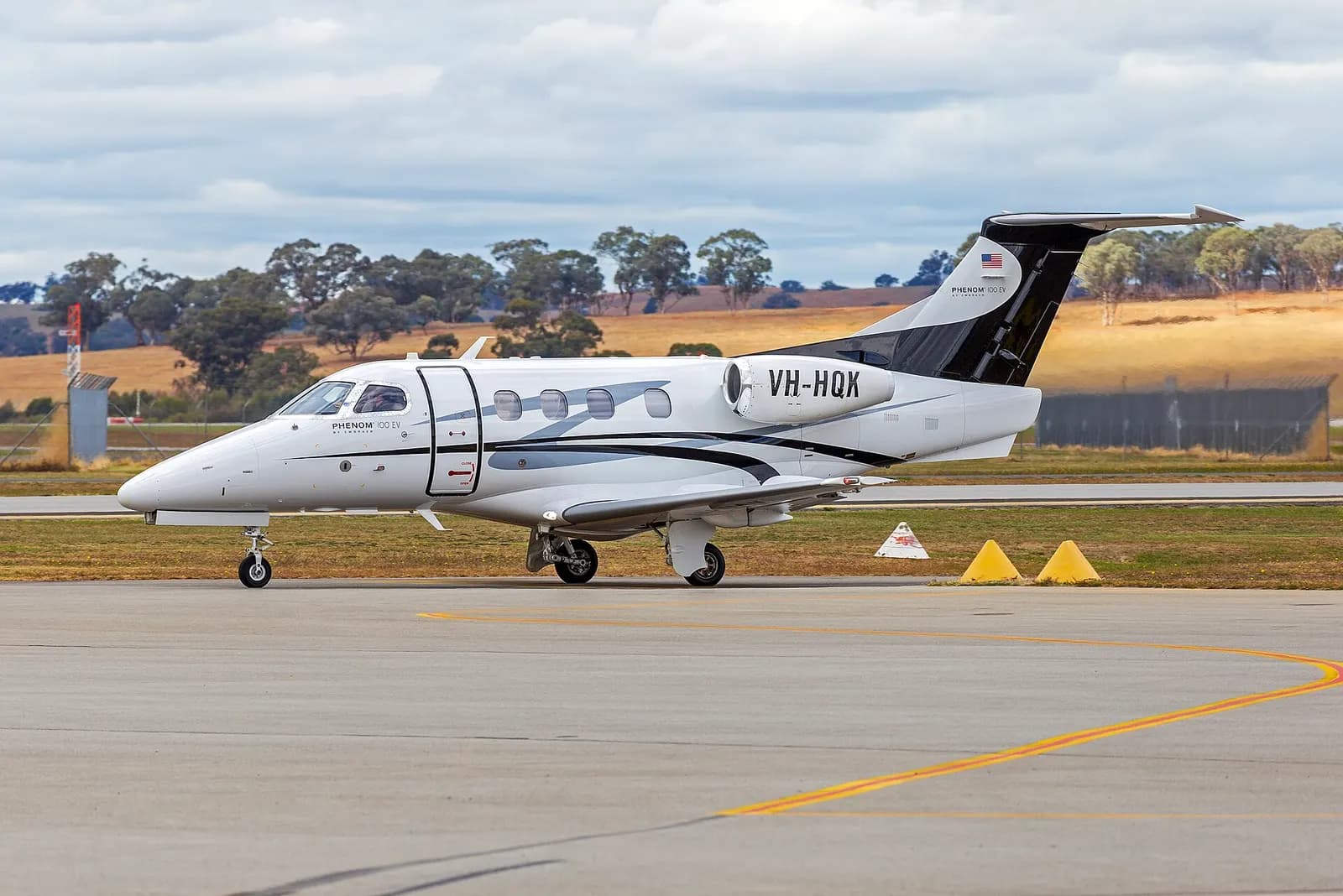Embraer Phenom 100EV, exterior