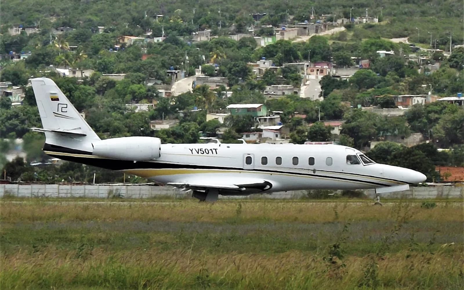 IAI 1125 Astra, exterior
