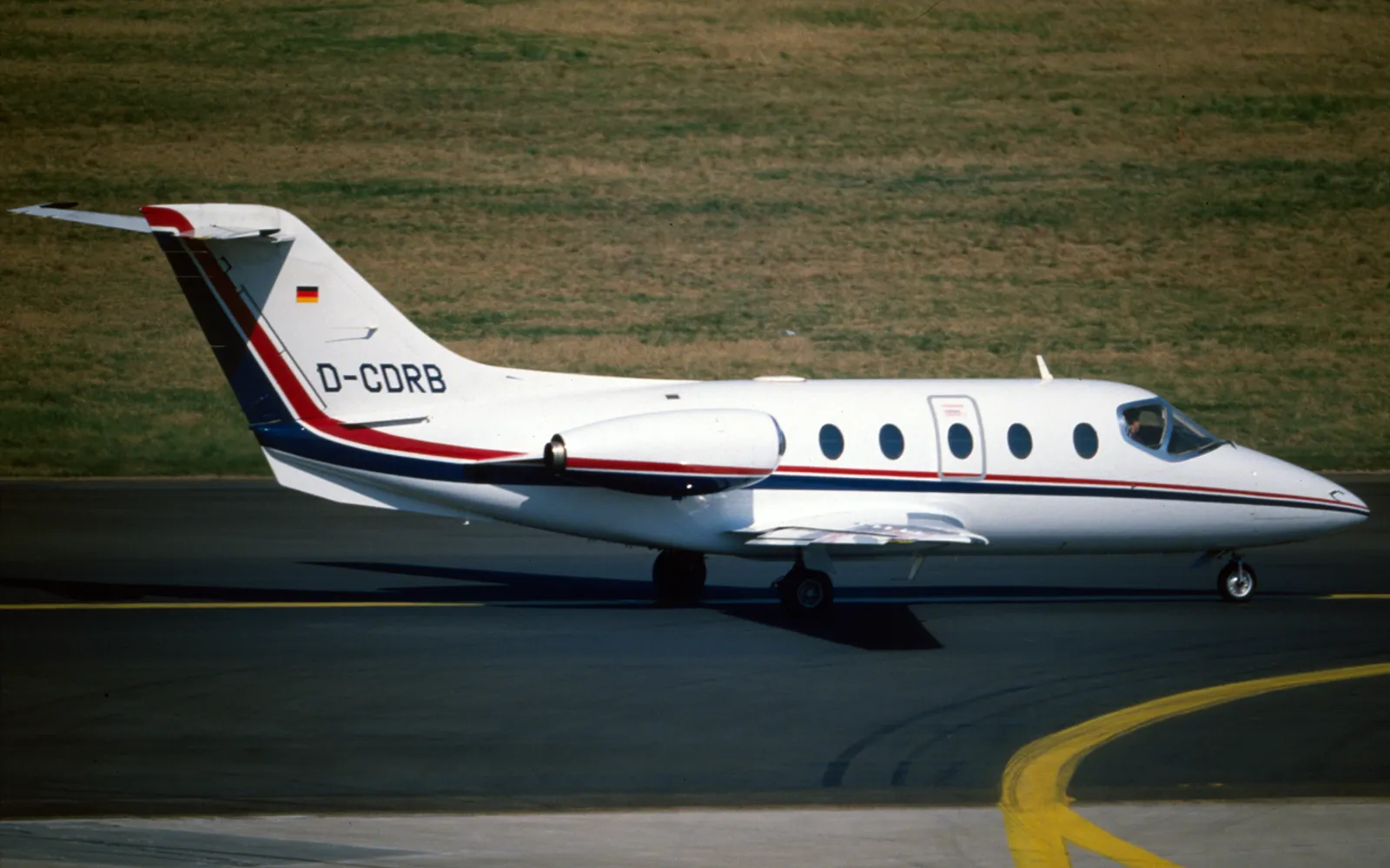 Mitsubishi MU-300 Diamond I, exterior